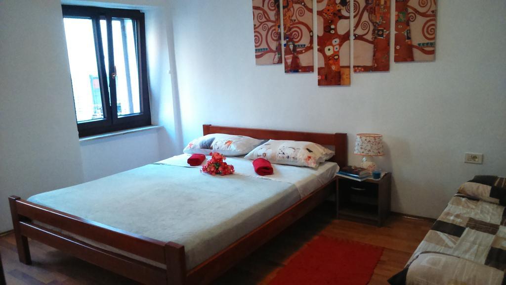 Apartment Vladka 伊佐拉 外观 照片
